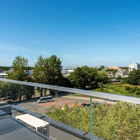 Apartament Natural Z Ogrodkiem W Baltic Marina Kołobrzeg